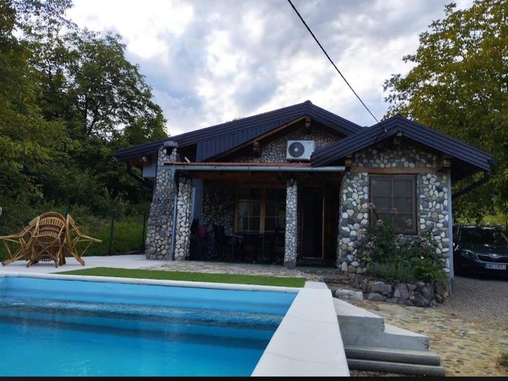 Country House Bihac Luaran gambar